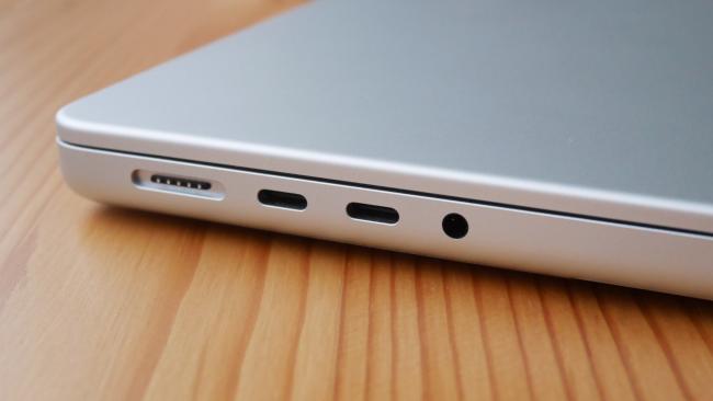 Apple MacBook M3