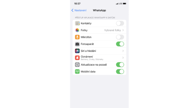 Nastavení aplikace WhatsApp na iPhonu